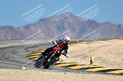 media/Mar-25-2024-Moto Forza (Mon) [[8d4319bd68]]/4-Novice Group/Session 4 (Turn 12)/